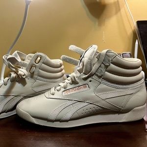 Reebok Cardi B Freestyle Hi Women